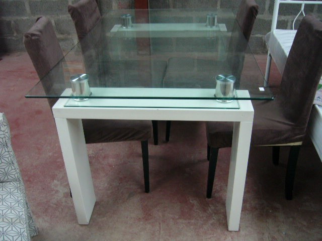 
                                                Meuble
                                                 Table en verre, promotion