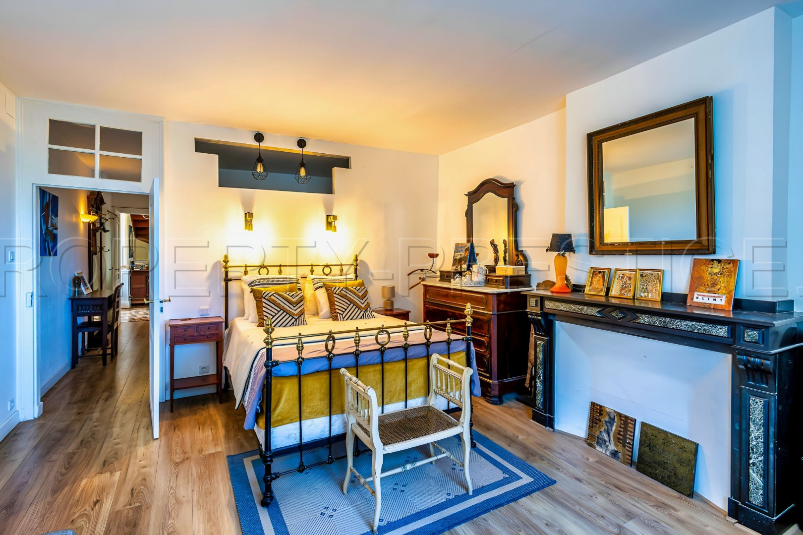 
                                                Vente
                                                 TARN MANOIR XIXème CHAMBRES D'HOTES 2,6 HA