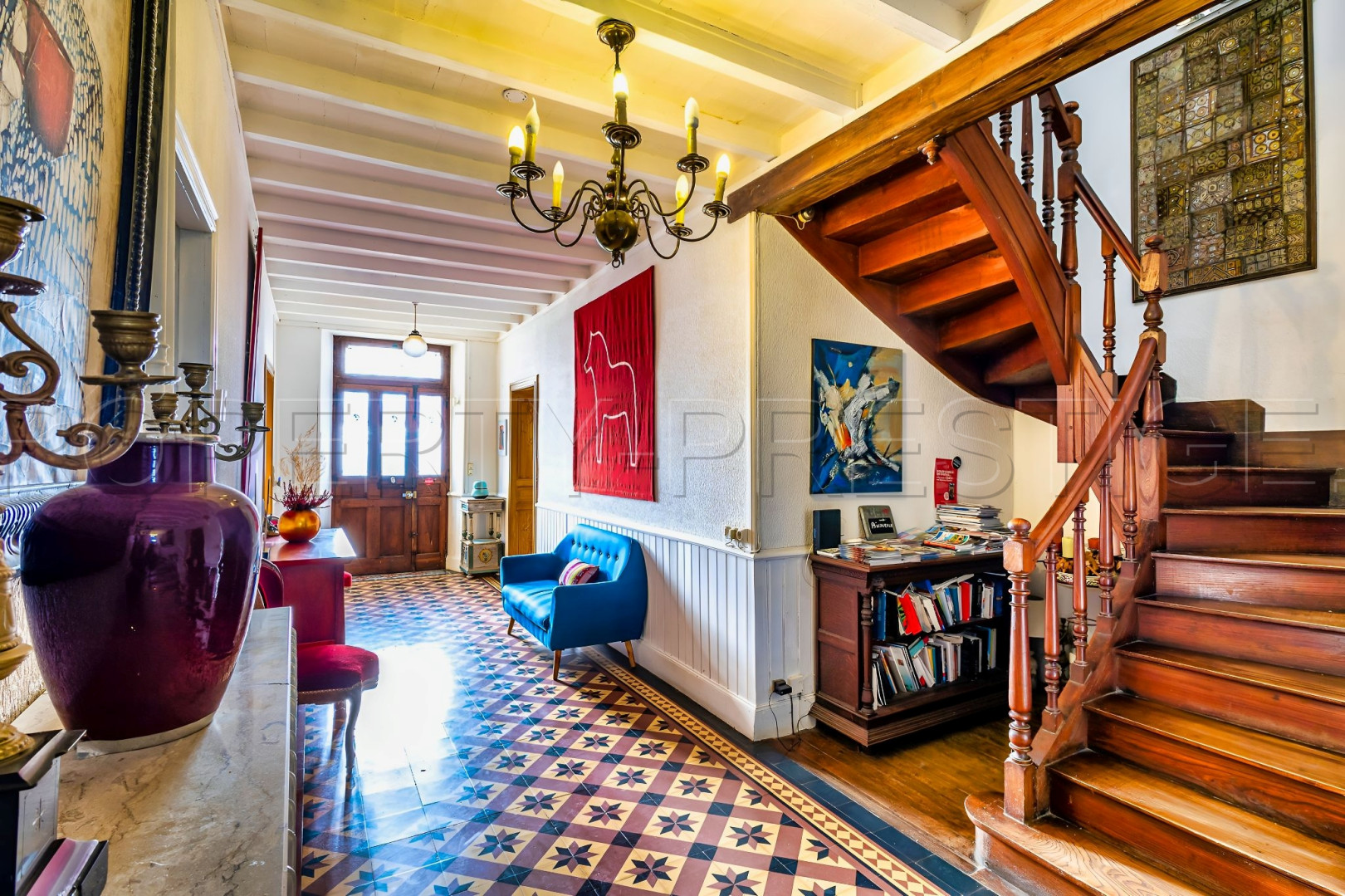 
                                                Vente
                                                 TARN MANOIR XIXème CHAMBRES D'HOTES 2,6 HA