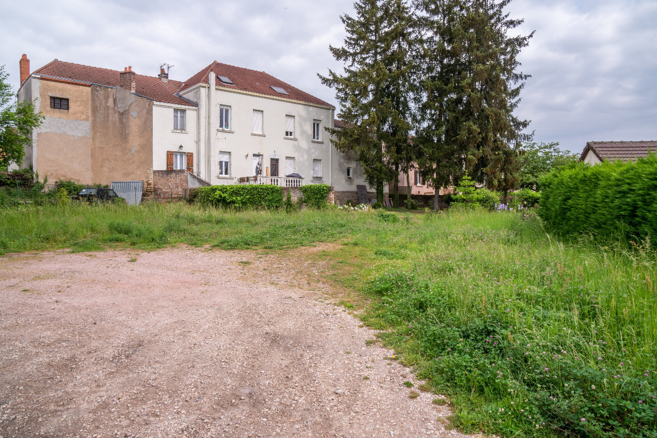 
                                                Vente
                                                 Terrain - 513 m² - Montceau-les-Mines (71)