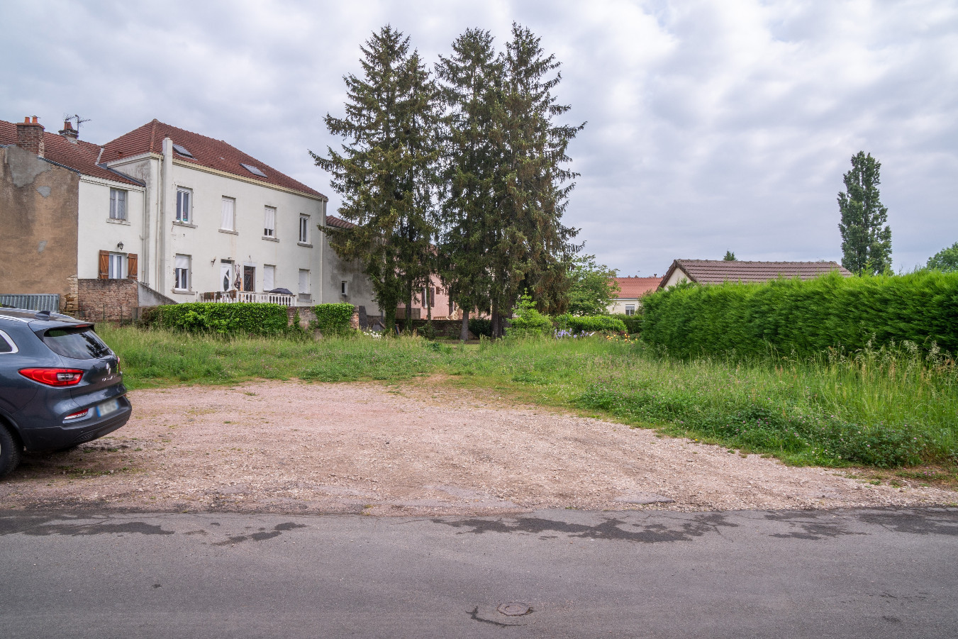 
                                                Vente
                                                 Terrain - 513 m² - Montceau-les-Mines (71)