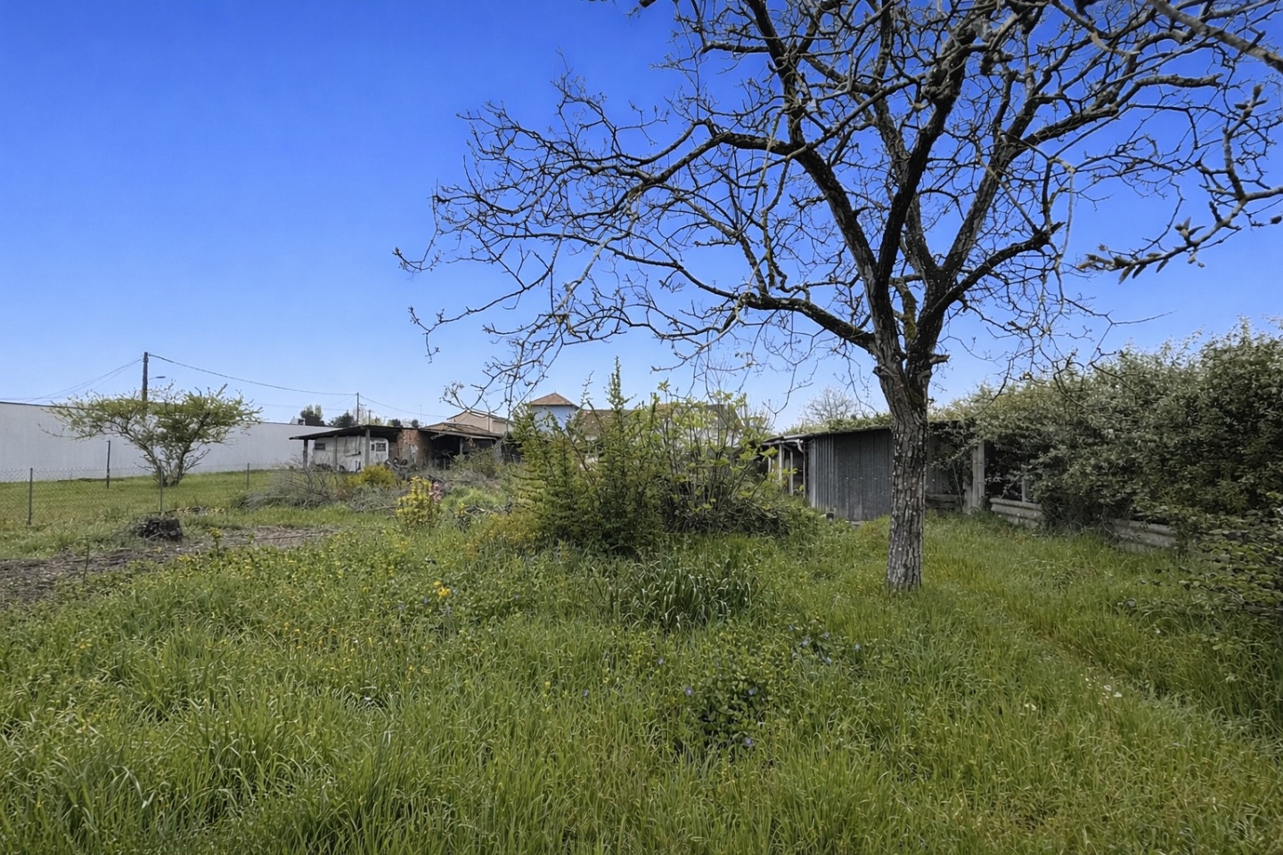 
                                                Vente
                                                 Terrain 541m2 - Bégles