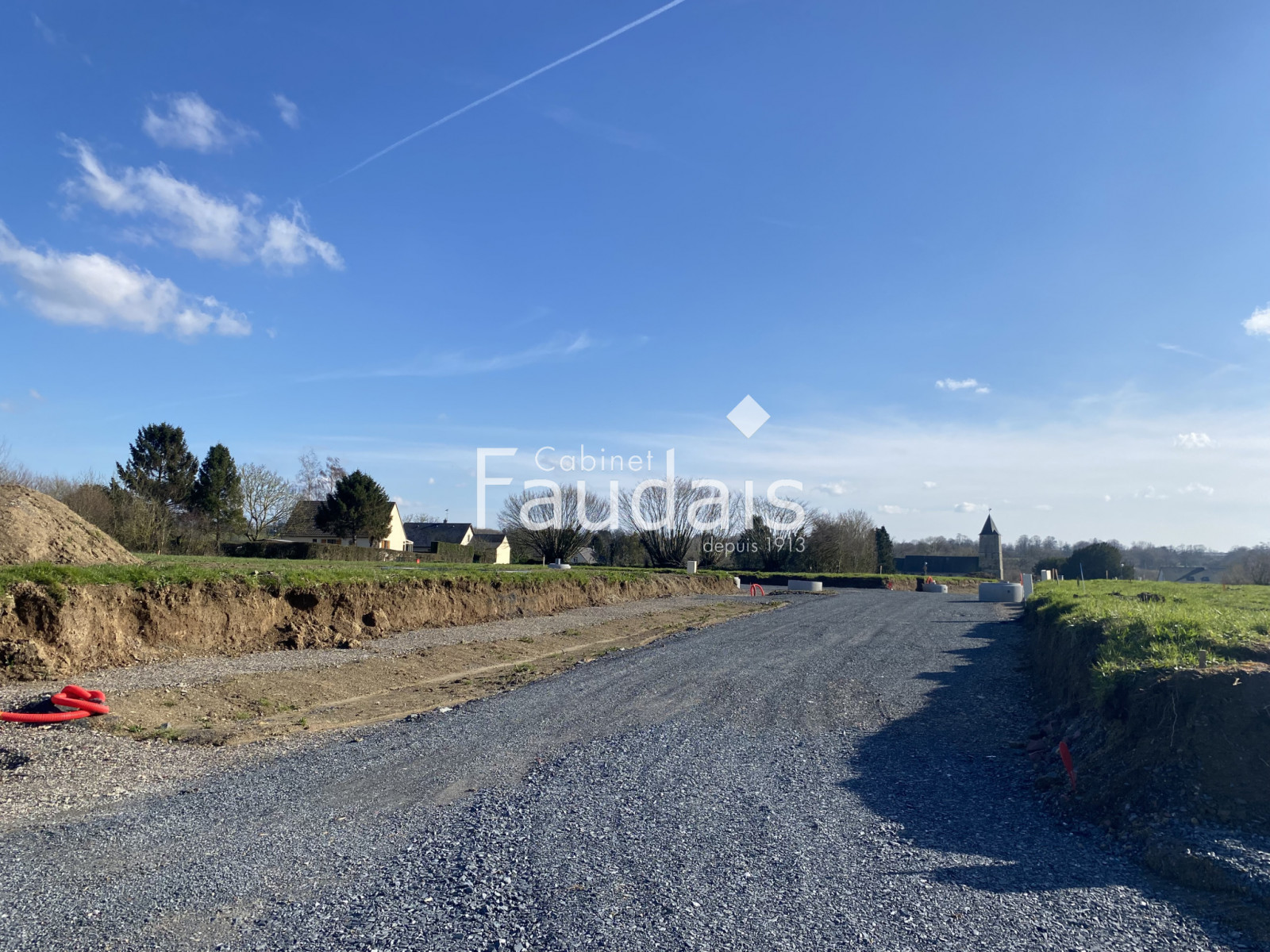 
                                                Vente
                                                 TERRAIN A BATIR - 5 MIN DE SAINT LO