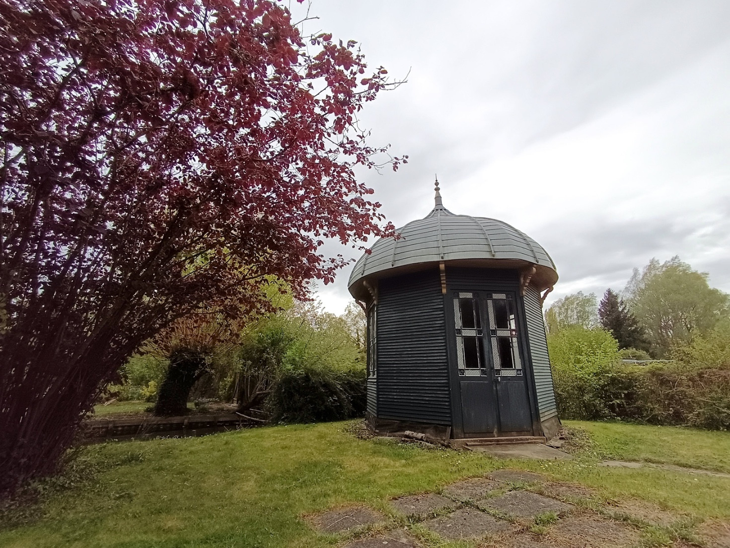 
                                                Vente
                                                 Terrain avec étang et kiosque - Hortillonnages