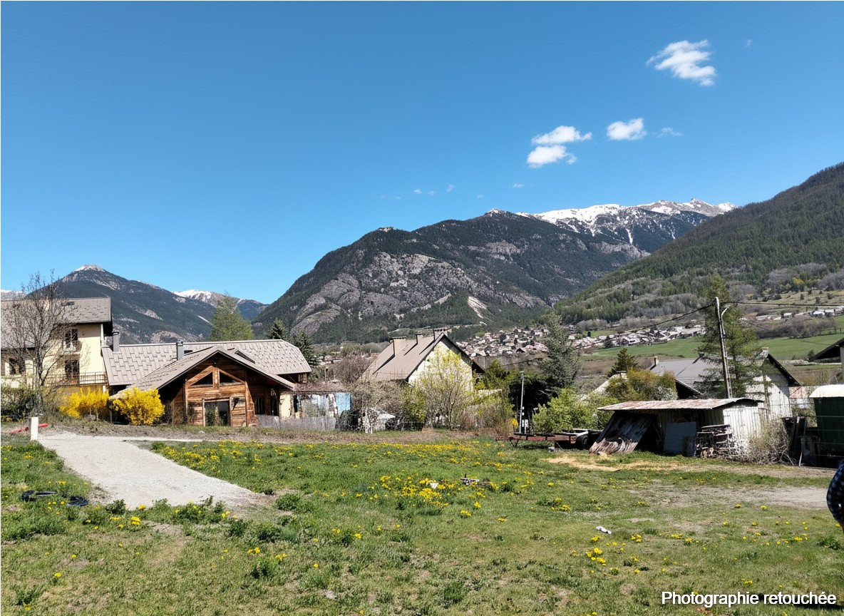 
                                                Vente
                                                 Terrain constructible