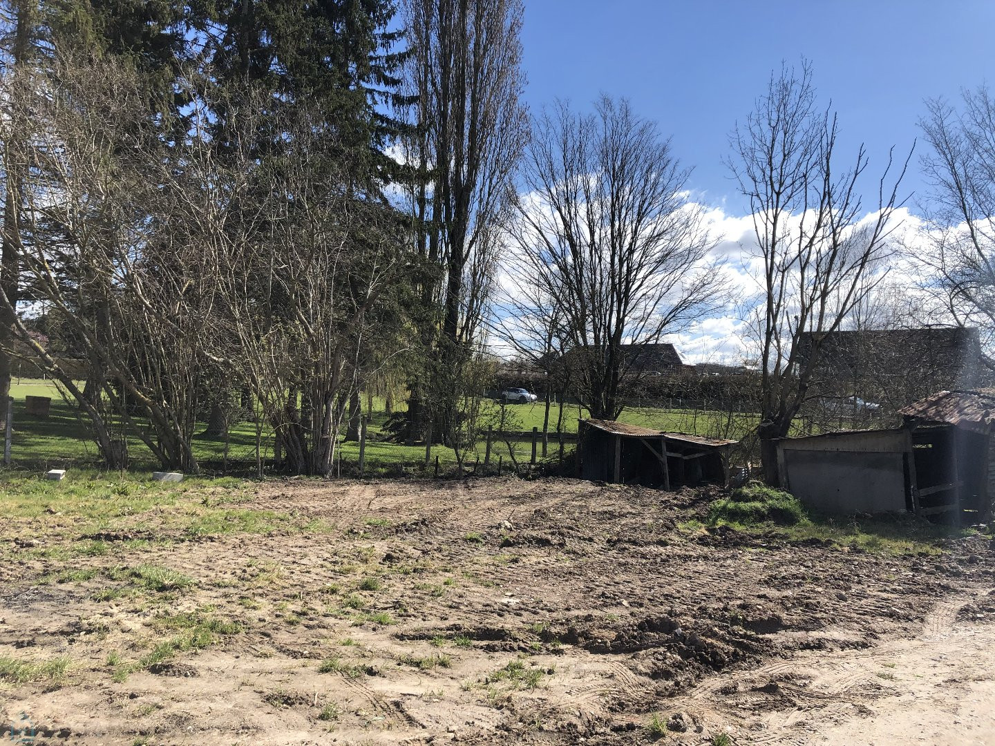 
                                                Vente
                                                 Terrain constructible à la campagne