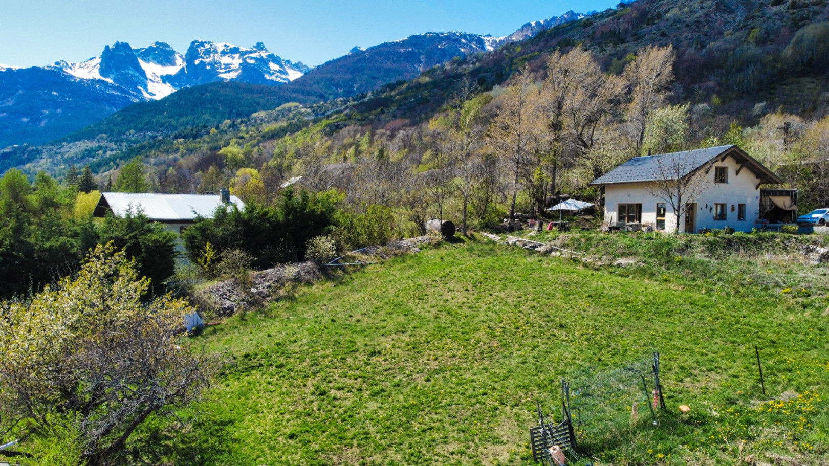 
                                                Vente
                                                 Terrain constructible viabilisé
