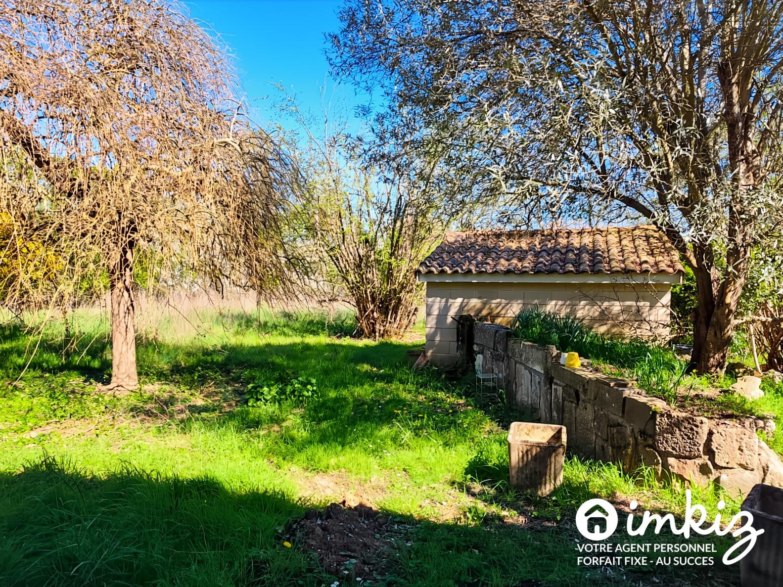 
                                                Vente
                                                 Terrain de 1578 m²