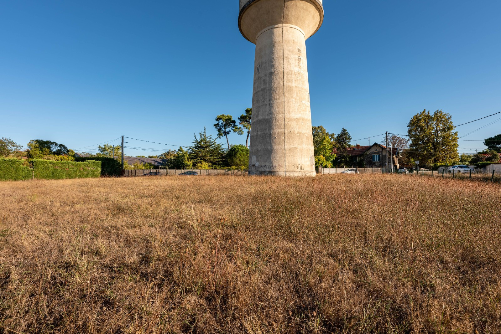 
                                                Vente
                                                 Terrain de 2000m² à Blanquefort (33)