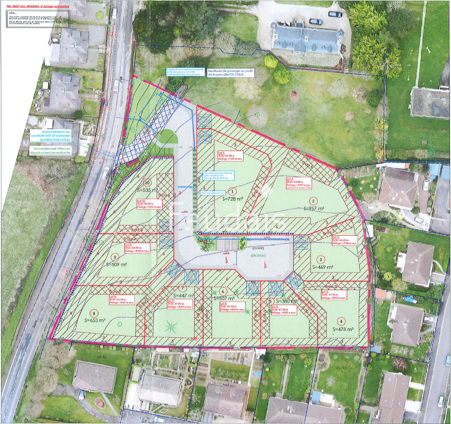
                                                Vente
                                                 Terrain de 535m2 à Saint-Lô