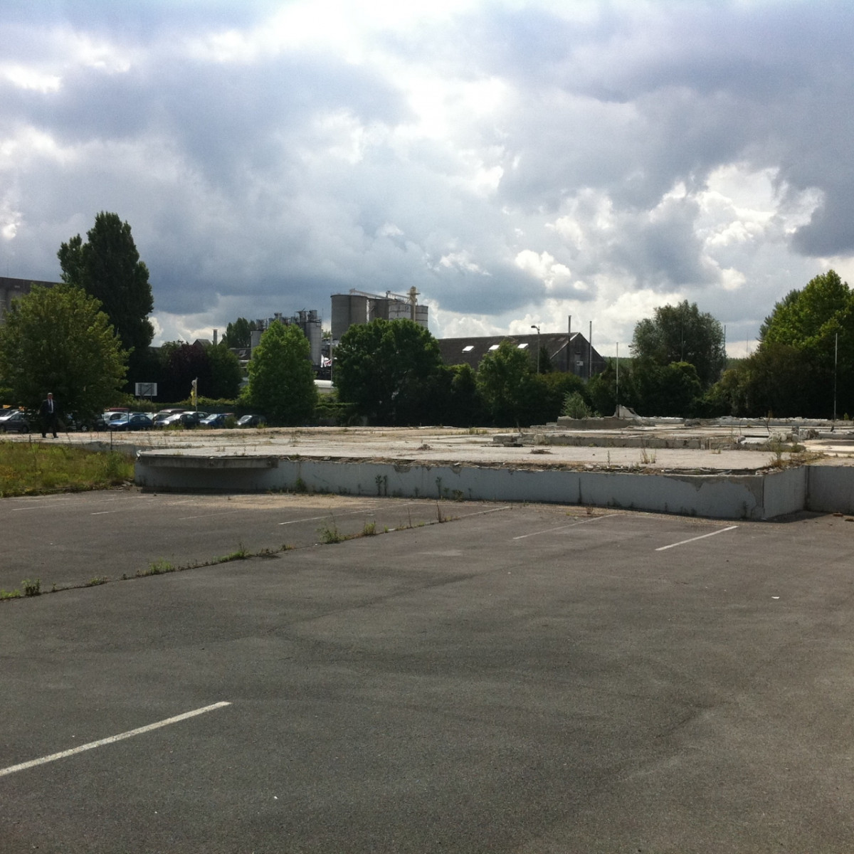 
                                                Vente
                                                 Terrain de 7 000 m² à vendre à 1h de Paris -Oise