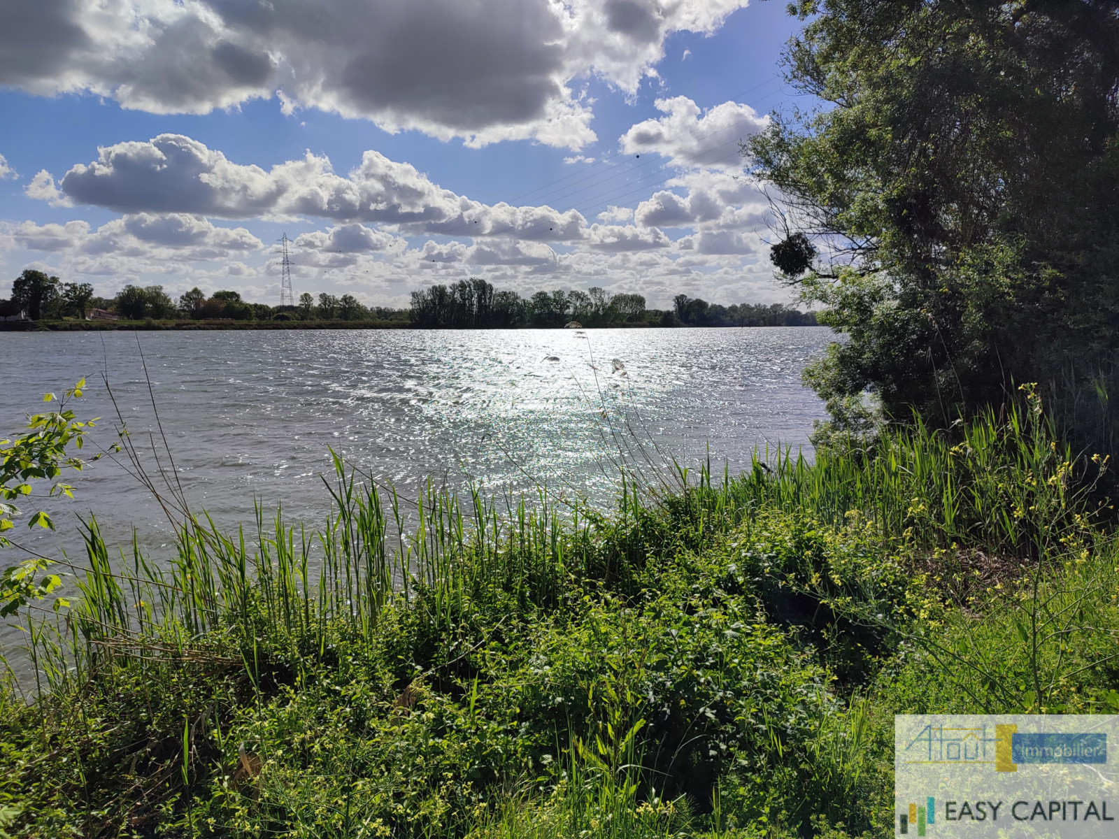 
                                                Vente
                                                 Terrain de loisirs au bord de la Garonne