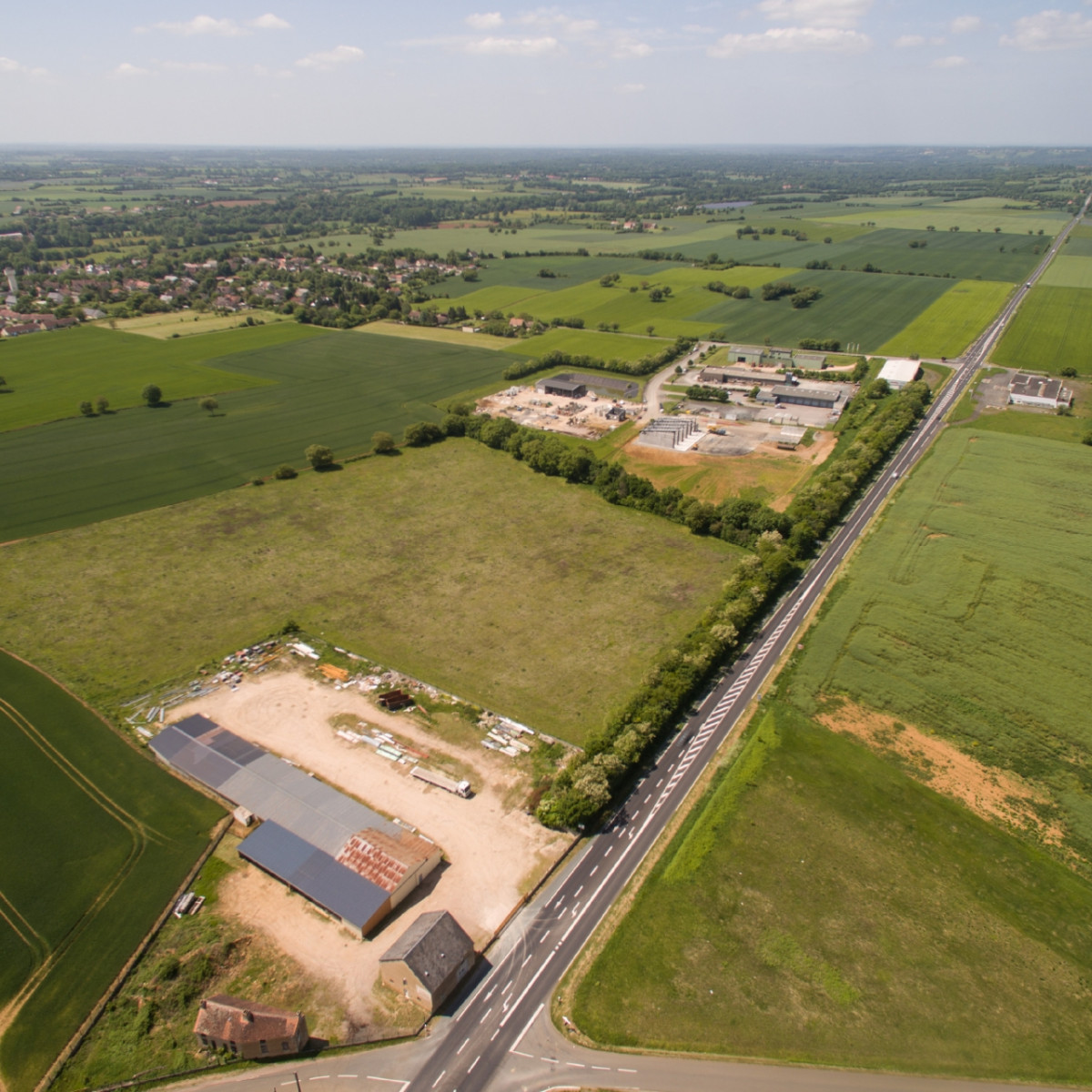 
                                                Vente
                                                 Terrain industriel à vendre - 5.6 ha - Châteauroux Sud