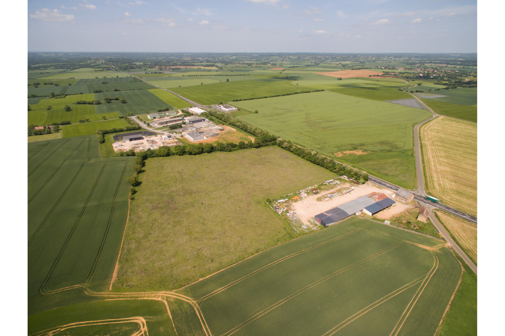
                                                Vente
                                                 Terrain industriel à vendre – 5.6 ha – Châteauroux Sud