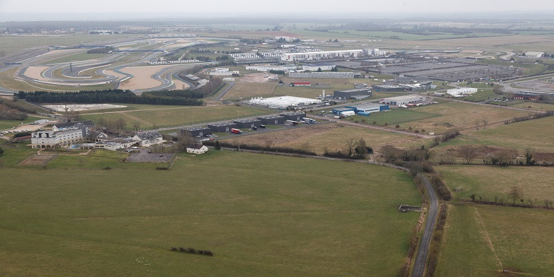 
                                                Vente
                                                 Terrains industriels  à Nevers Magny-Cours