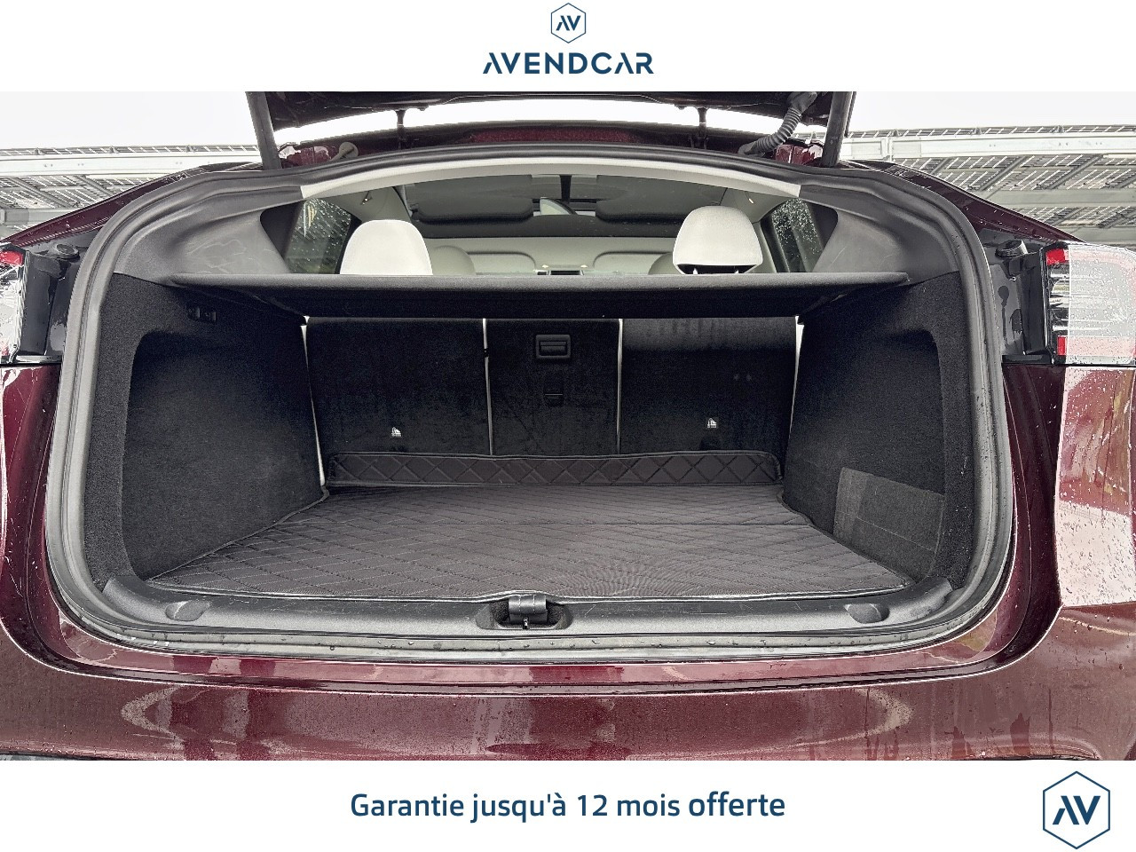 
                                                Voiture
                                                 Tesla Model Y GRANDE AUTONOMIE DUAL MOTOR AWD