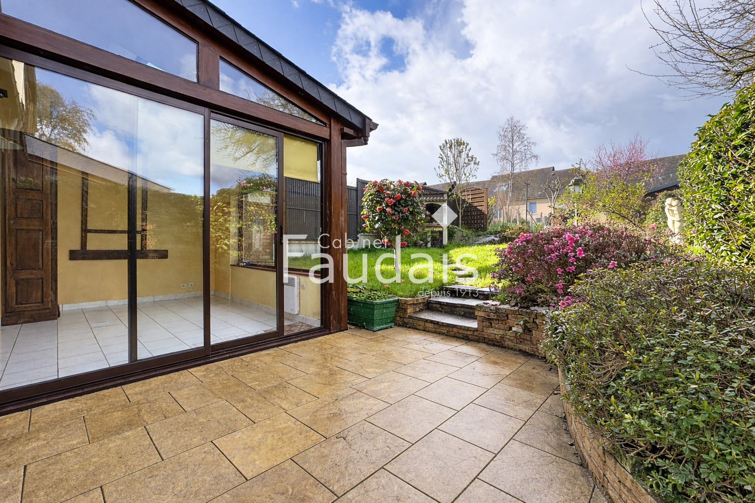 
                                                Vente
                                                 TESSY BOCAGE- Maison de 88m2 avec jardin 