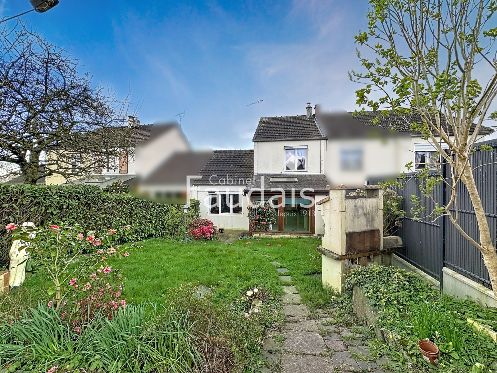 
                                                Vente
                                                 TESSY BOCAGE- Maison de 88m2 avec jardin 