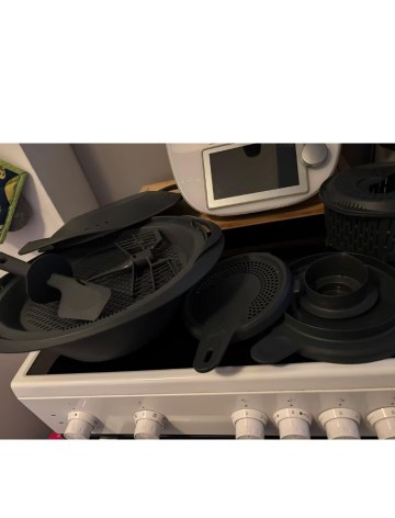 Electroménager
                                                 Thermomix tm6 avec accessoires
