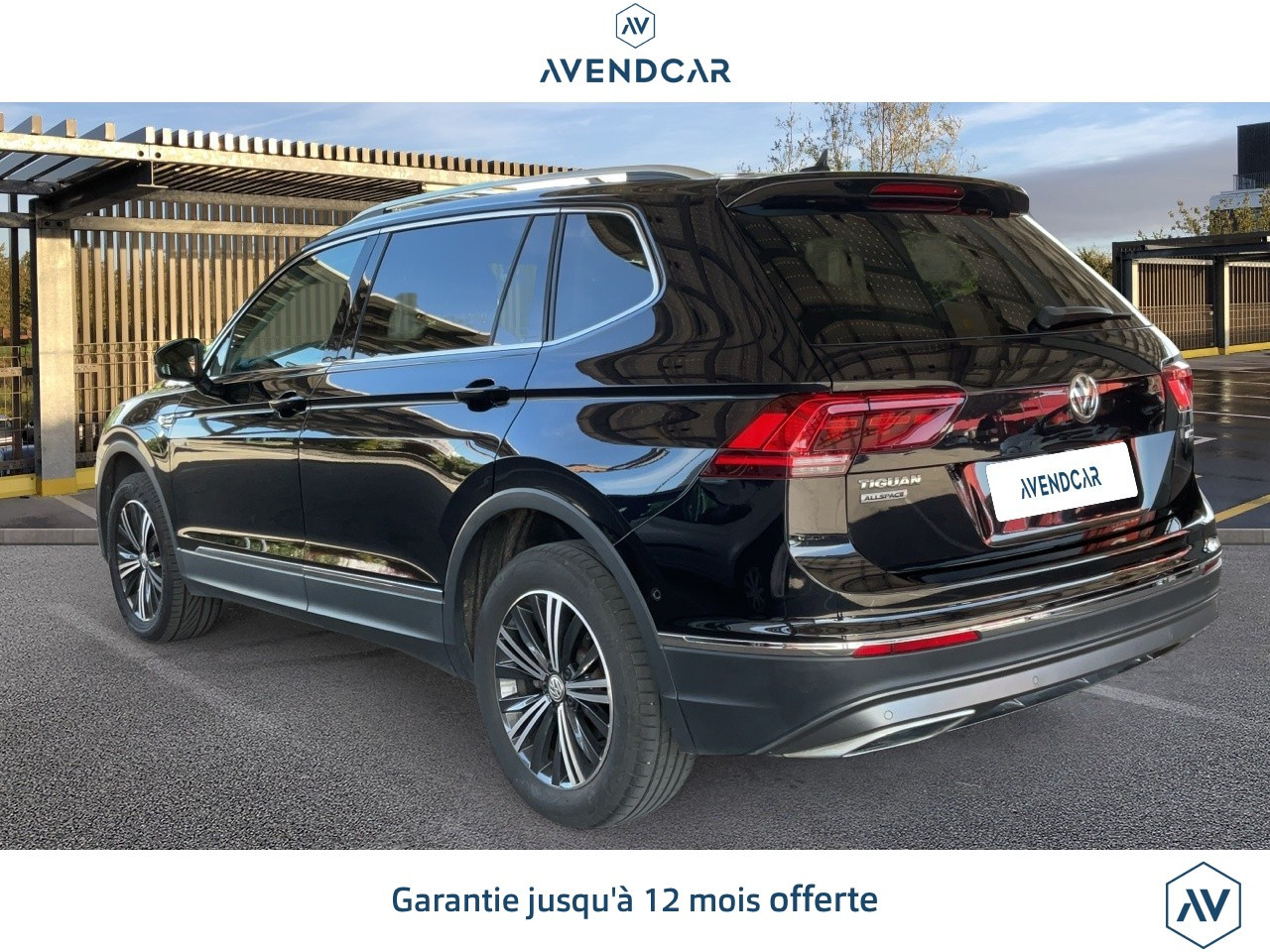 
                                                Voiture
                                                 TIGUAN ALLSPACE 2.0 TDI 190 CARAT 4MOTION DSG BVA