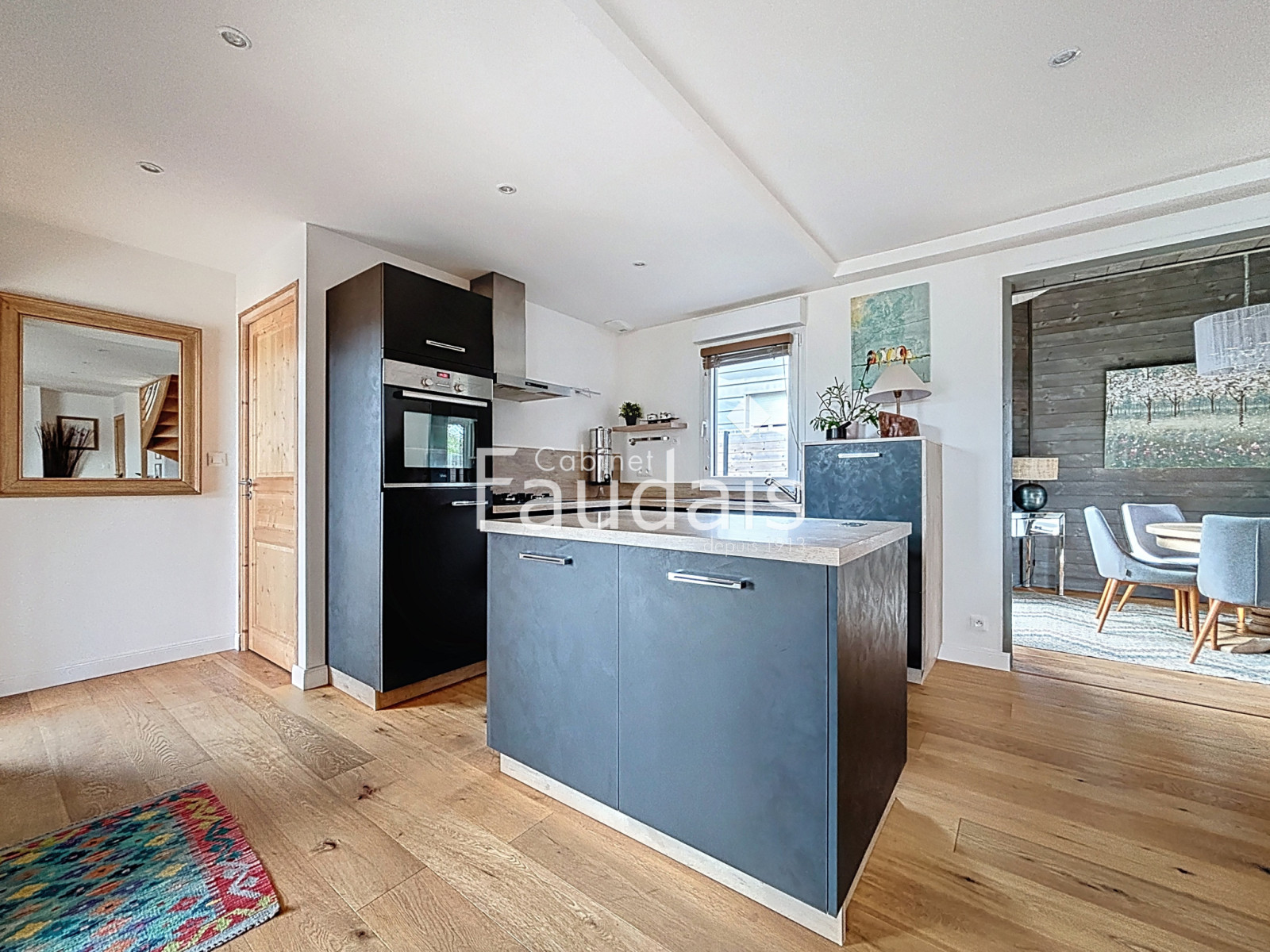 
                                                Vente
                                                 TORIGNY LES VILLES, Maison récente avec vie de plain-pied de