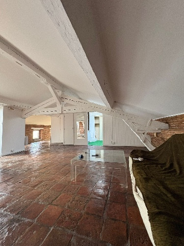 
                                                Vente
                                                 TOULOUSE HYPER CENTRE 69m2-POTENTIEL T3 TERRASSE