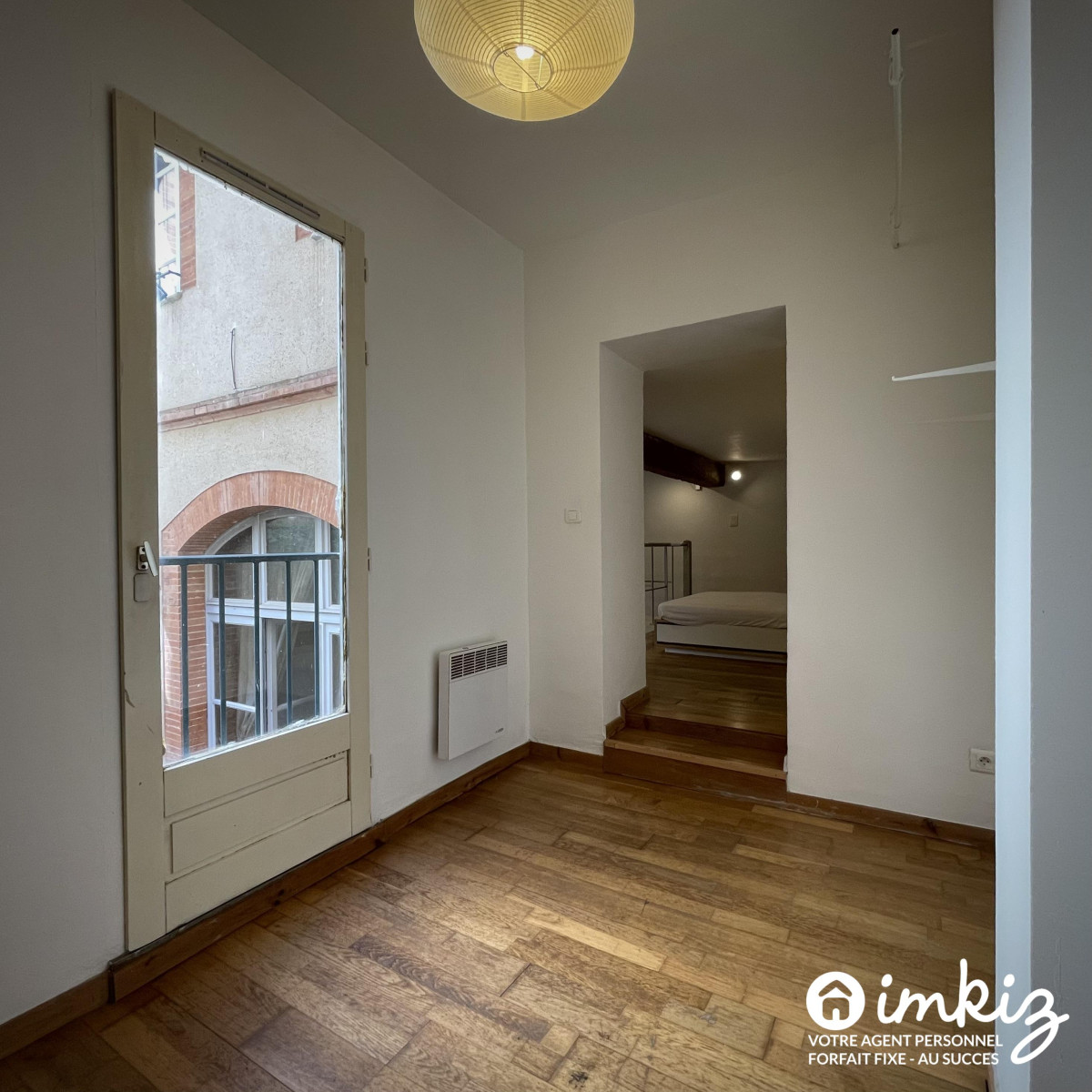 
                                                Vente
                                                 Toulouse-Les Carmes - T2/3 rénové sur cour privée