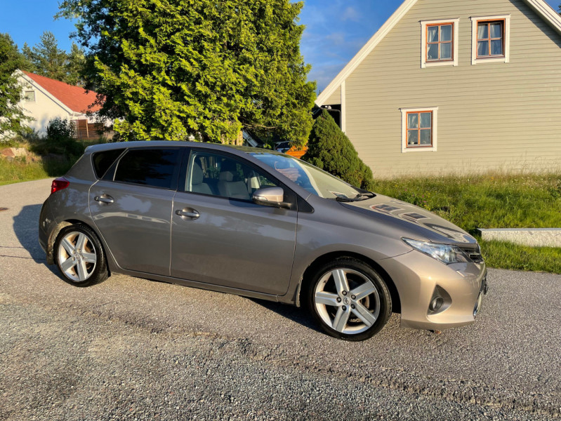 
                                                Voiture
                                                 Toyota Auris 1.4 D-4D Comfort Eco