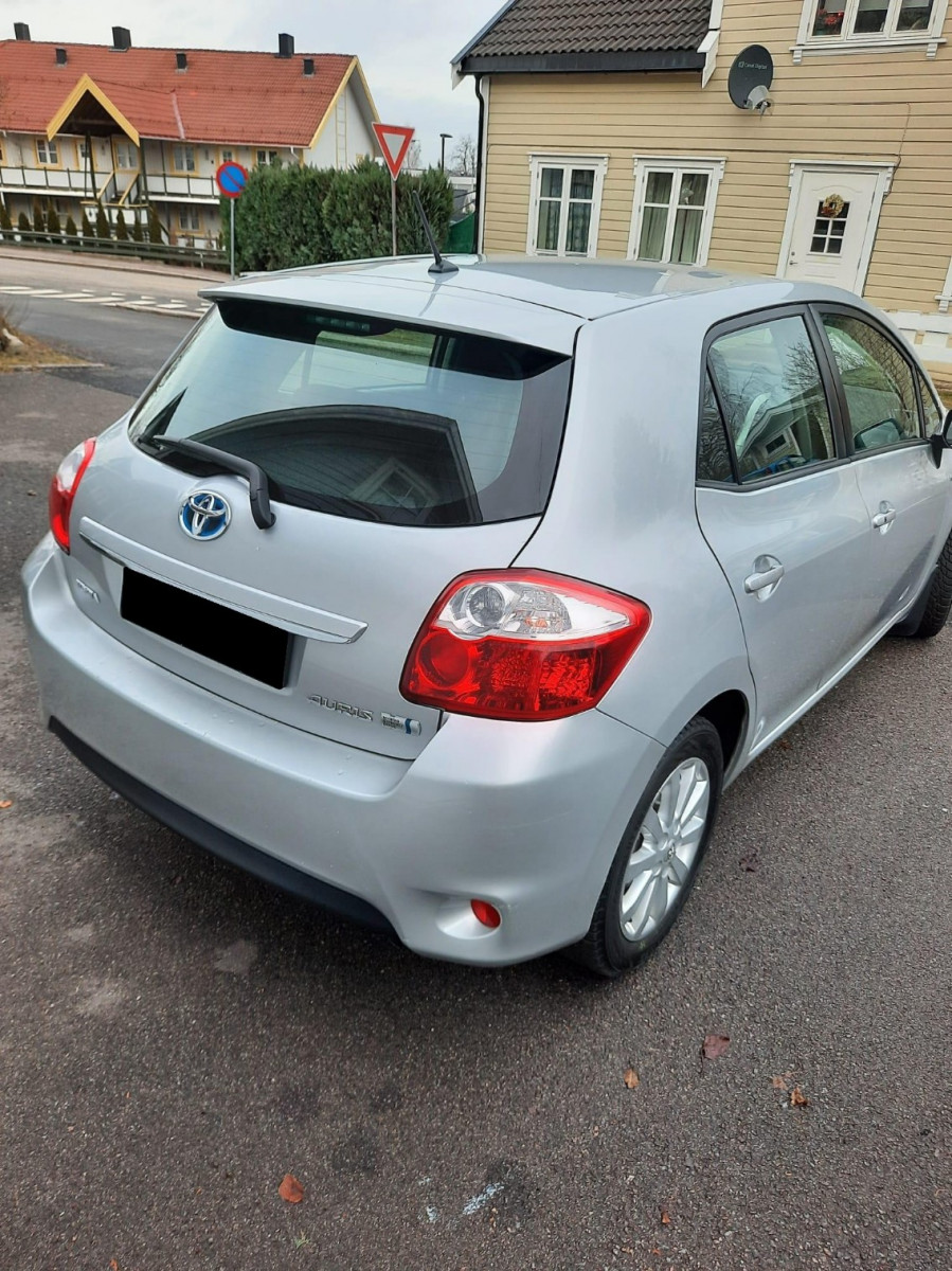 
                                                Voiture
                                                 Toyota Auris 1,8 Hybrid Executive HSD