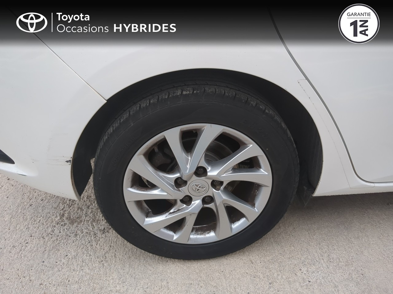 
                                                Voiture
                                                 TOYOTA Auris II Ph2 HSD 136h Dynamic