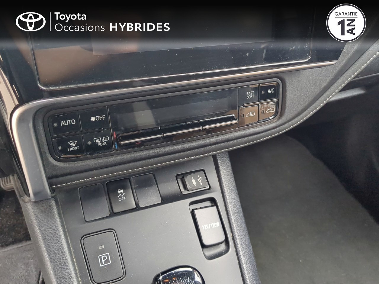 
                                                Voiture
                                                 TOYOTA Auris II Ph2 HSD 136h Dynamic