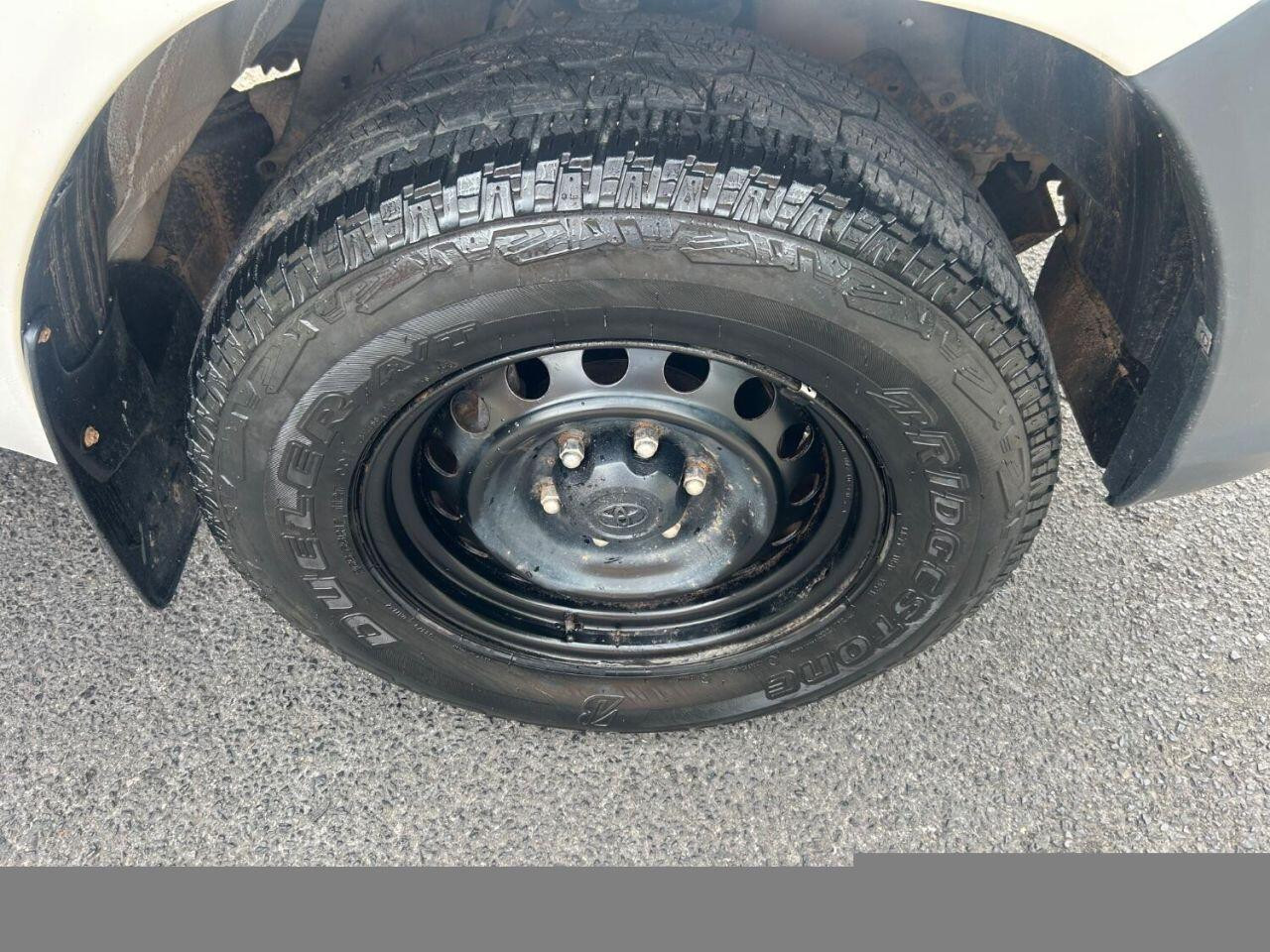 
                                                Voiture
                                                 Toyota Hi-Lux 2.4 D-4D Active Pickup Double Cab 4dr Diesel Manual 4WD Euro 6 (3.5t) (150 ps)