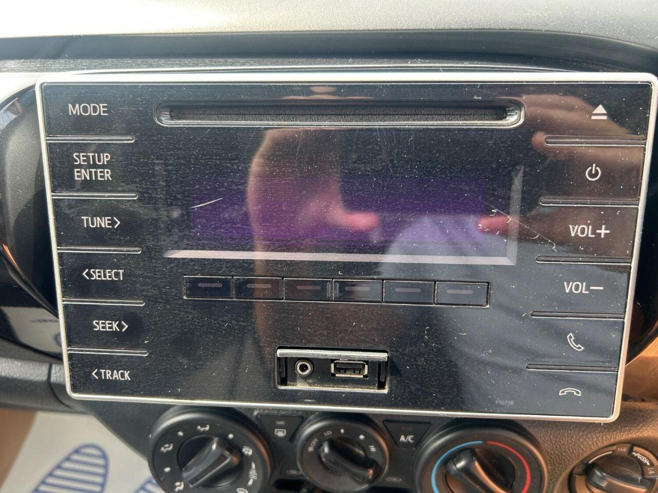 
                                                Voiture
                                                 Toyota Hi-Lux 2.4 D-4D Active Pickup Double Cab 4dr Diesel Manual 4WD Euro 6 (3.5t) (150 ps)