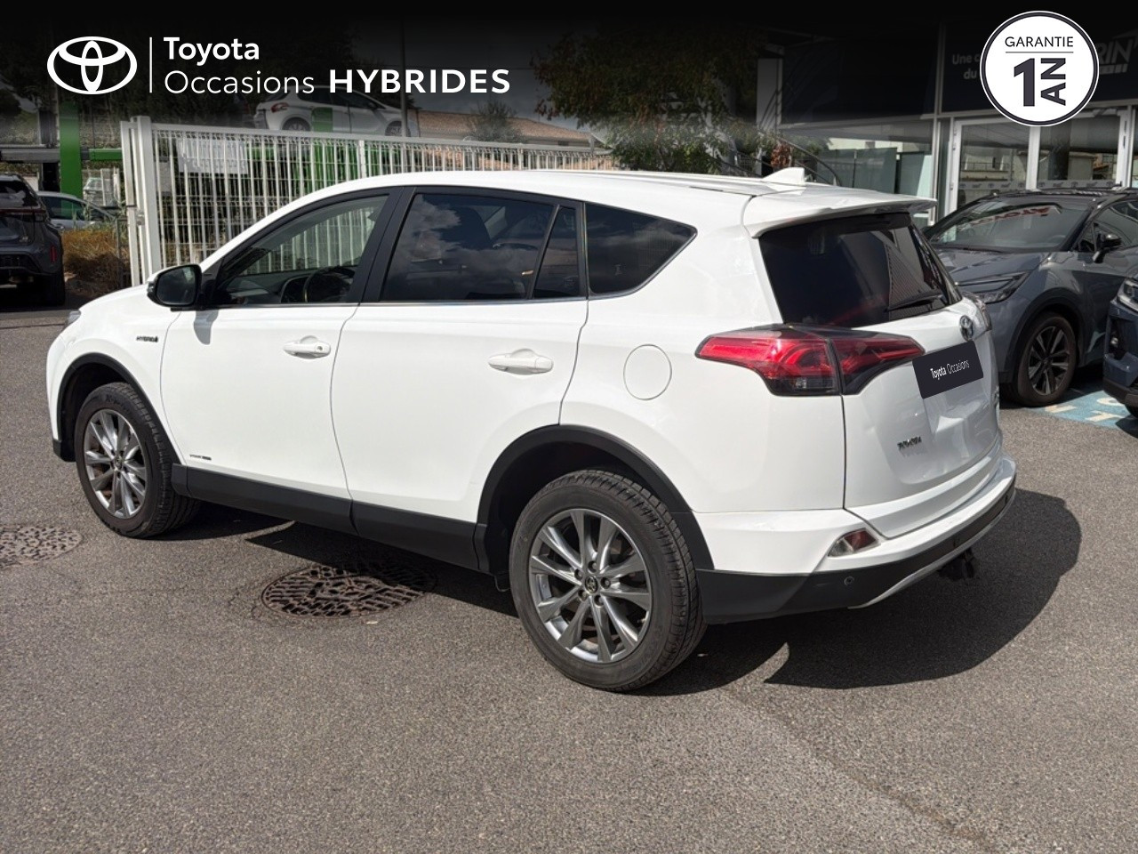 
                                                Voiture
                                                 TOYOTA RAV4 IV Ph2 Evo 197 Hyb Dynamic Ed 2WD CVT RC18