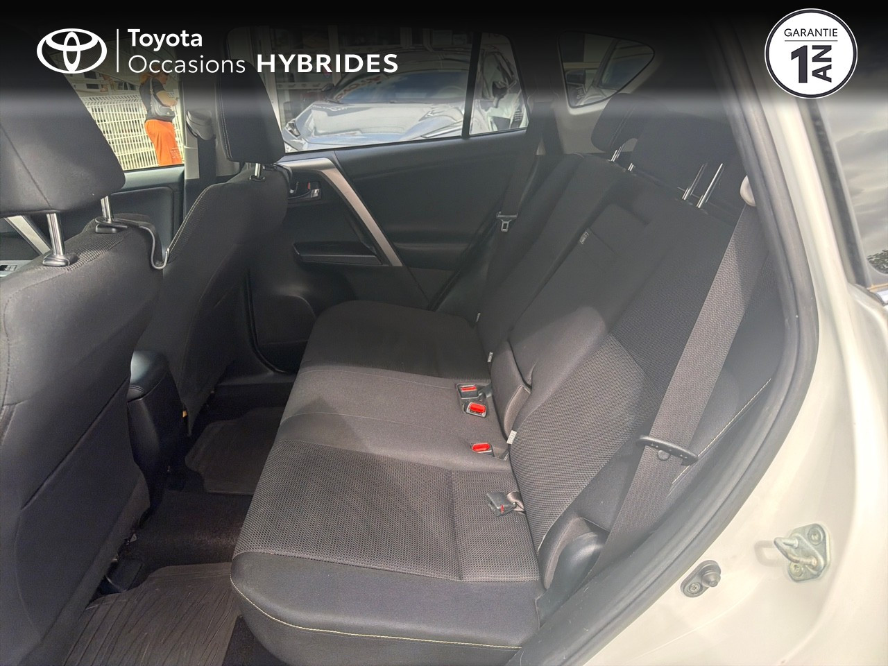 
                                                Voiture
                                                 TOYOTA RAV4 IV Ph2 Evo 197 Hyb Dynamic Ed 2WD CVT RC18