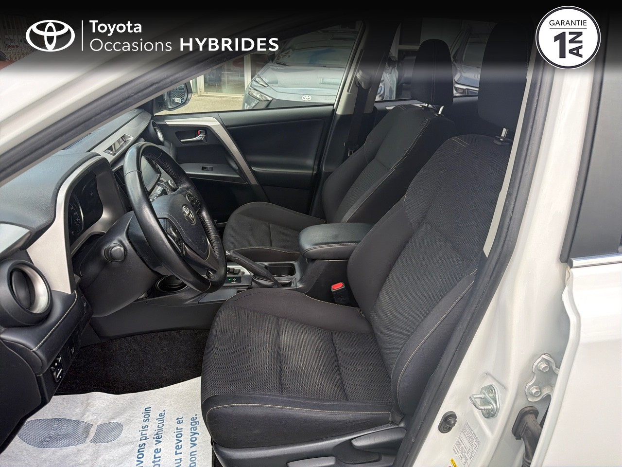 
                                                Voiture
                                                 TOYOTA RAV4 IV Ph2 Evo 197 Hyb Dynamic Ed 2WD CVT RC18