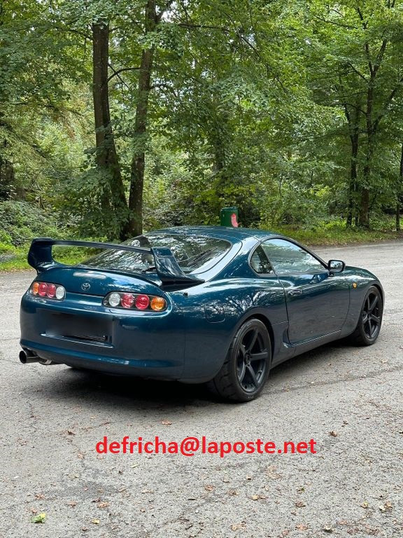 
                                                Voiture
                                                 Toyota Supra MK4 conduite à gauche