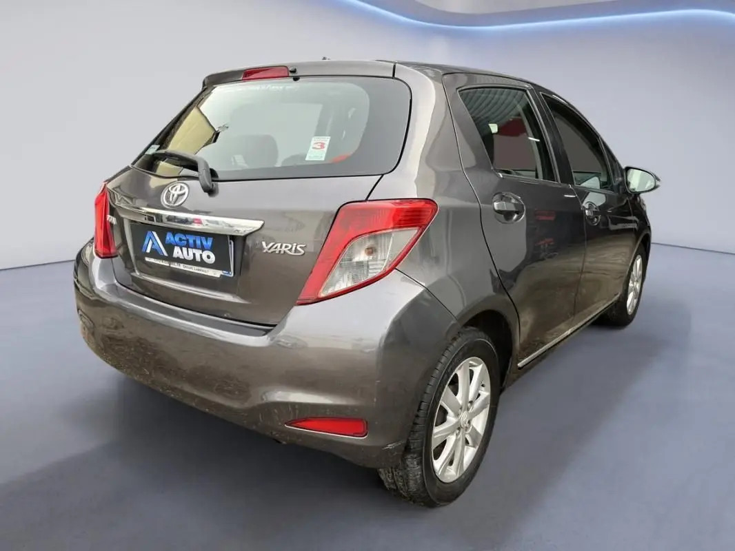 
                                                Voiture
                                                 TOYOTA YARIS DYNAMIC
