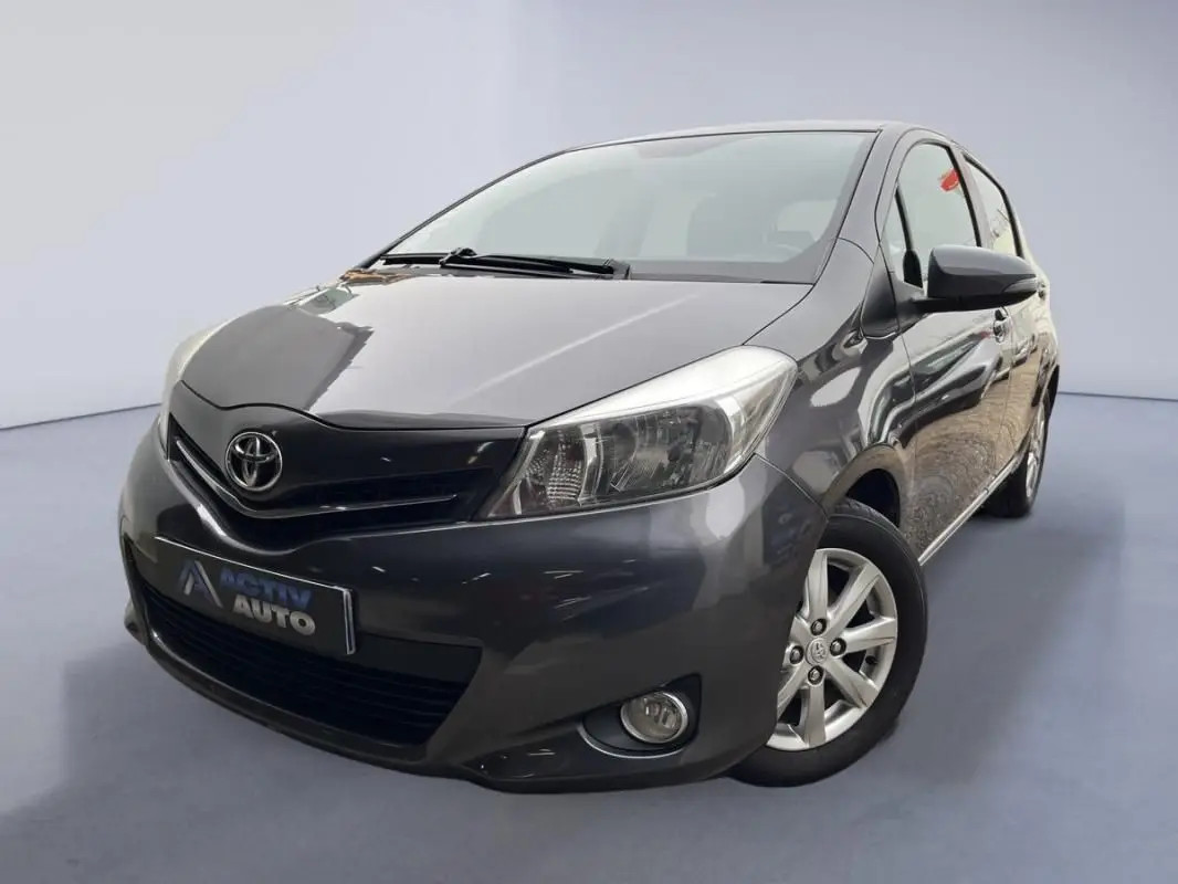 
                                                Voiture
                                                 TOYOTA YARIS DYNAMIC