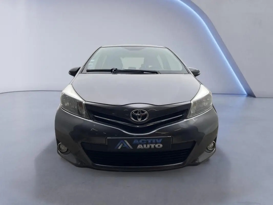 
                                                Voiture
                                                 TOYOTA YARIS DYNAMIC