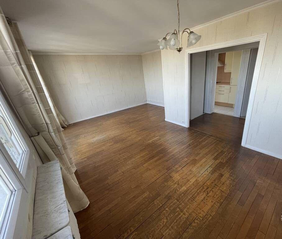 
                                                Location
                                                 Très beau 3P 65m² avec balcon sans vis à vis