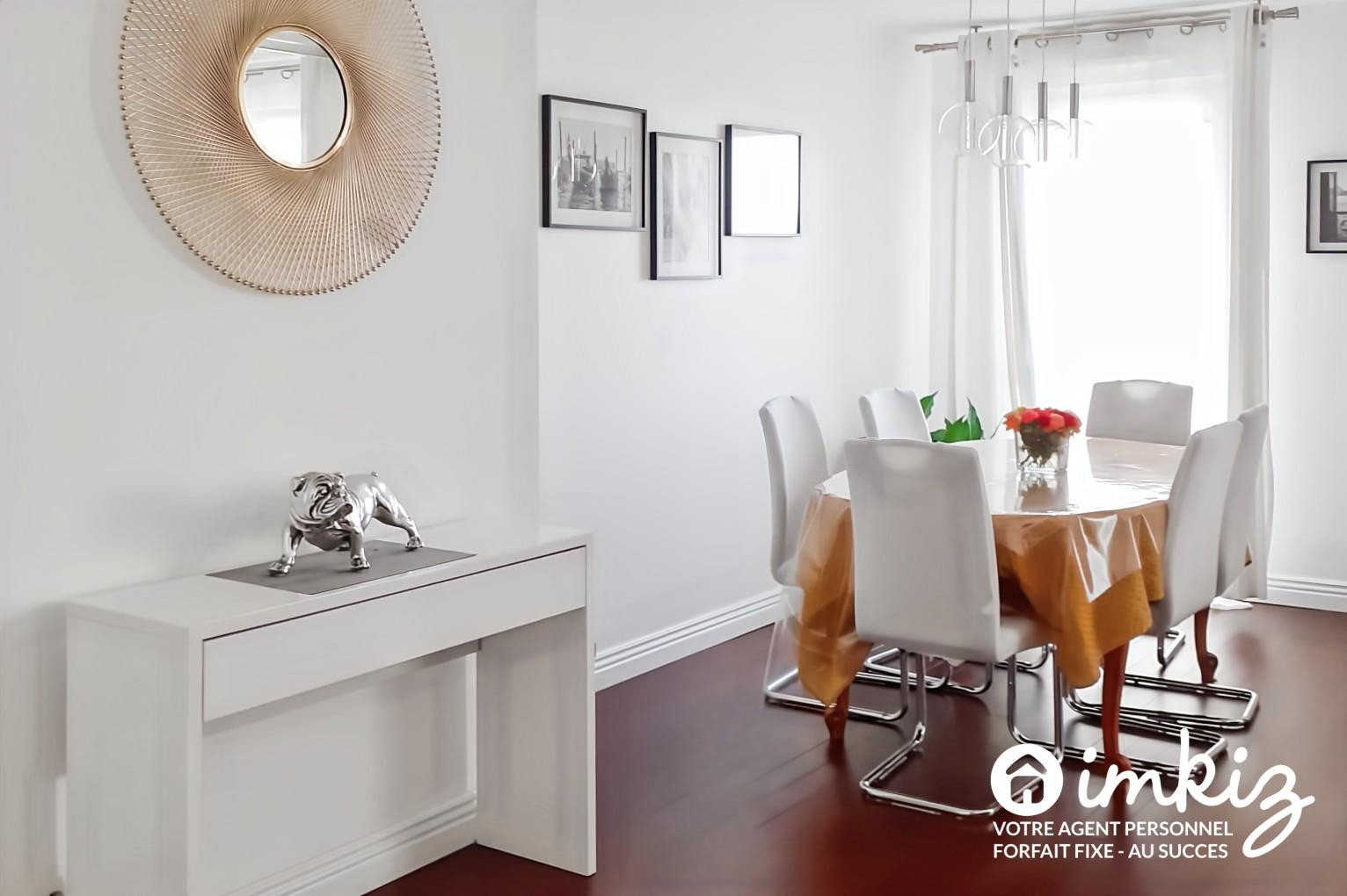 
                                                Vente
                                                 Très beau 4 pièces au calme