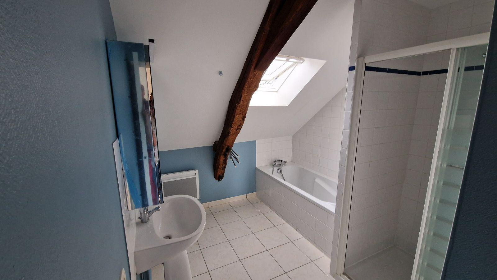 
                                                Location
                                                 Très Beau DUPLEX