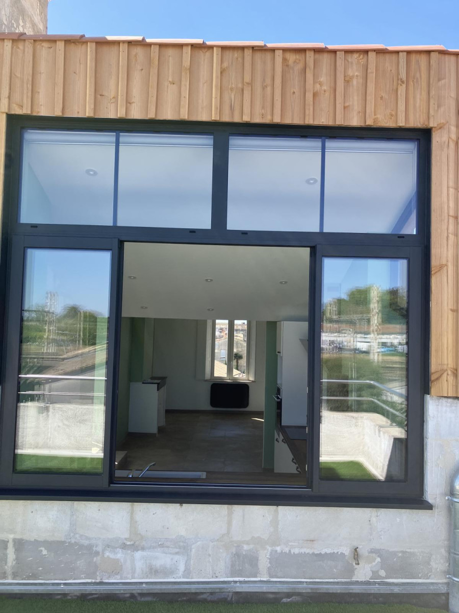 
                                                Location
                                                 Très beau duplex centre ville Libourne