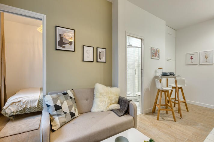 
                                                Location
                                                 Très beau T2
