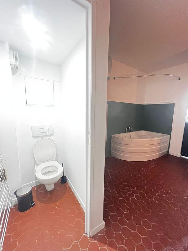 
                                                Location
                                                 Très beau T2 de 36m2 entièrement rénové et meublé