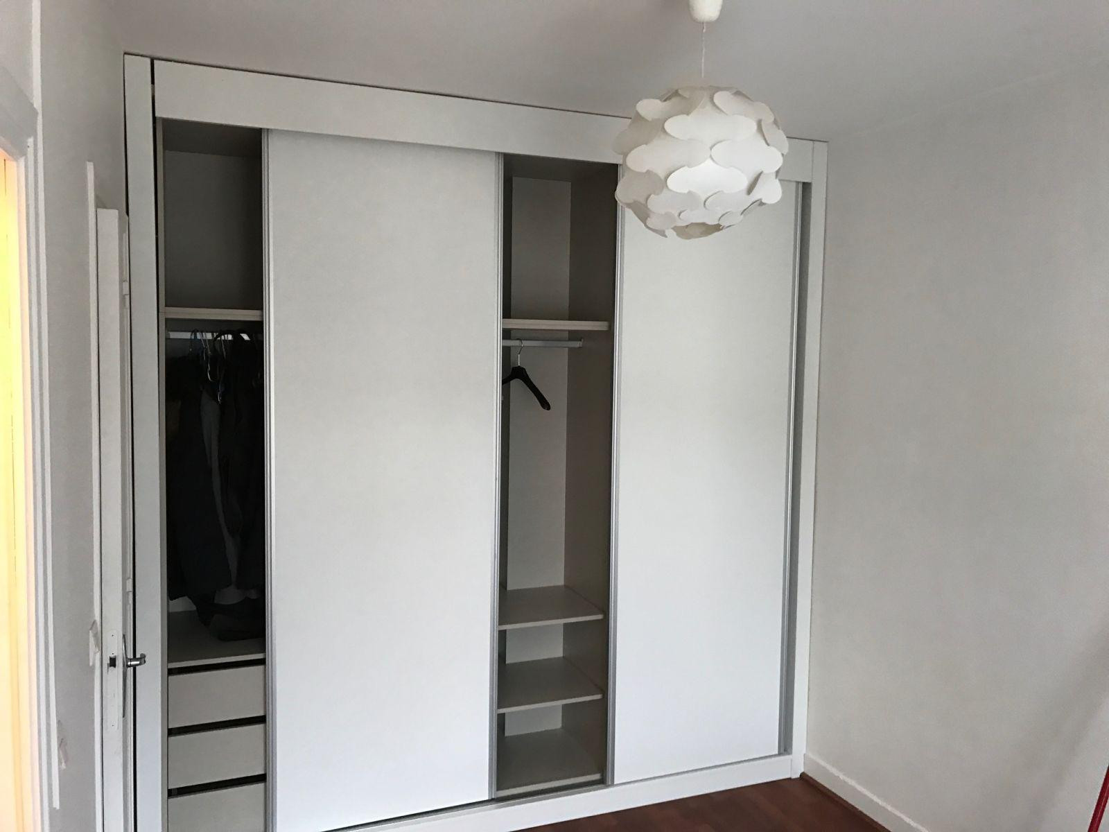 
                                                Location
                                                 Très beau T2 meublé 32m² métro RANELAGH