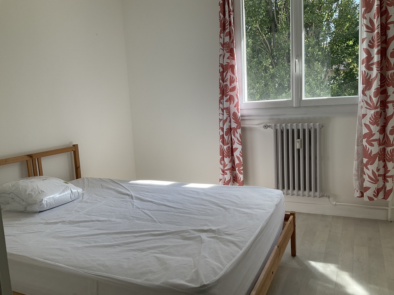 
                                                Location
                                                 Très beau T3 meublé Lyon 9 - Gorge du loup