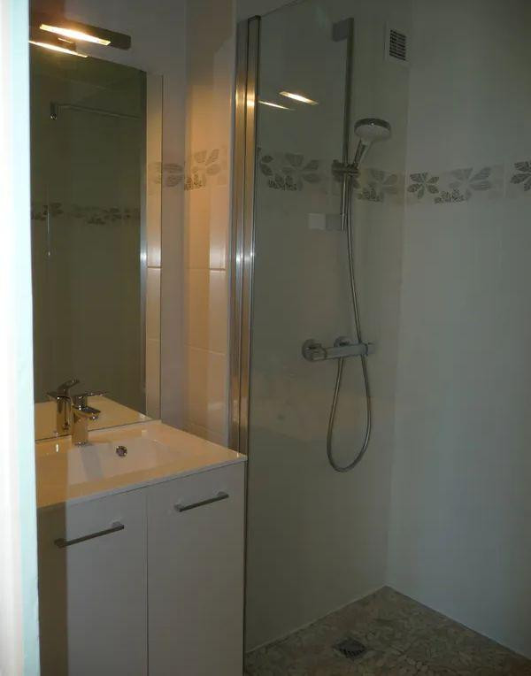
                                                Location
                                                 Très bel F3 rénové calme 57m2 quartier de BELLEVUE