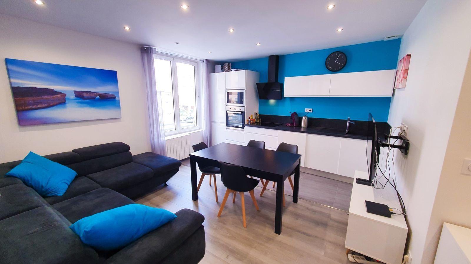 
                                                Colocation
                                                 Très belle chambre 12m² dans magnifique colocation